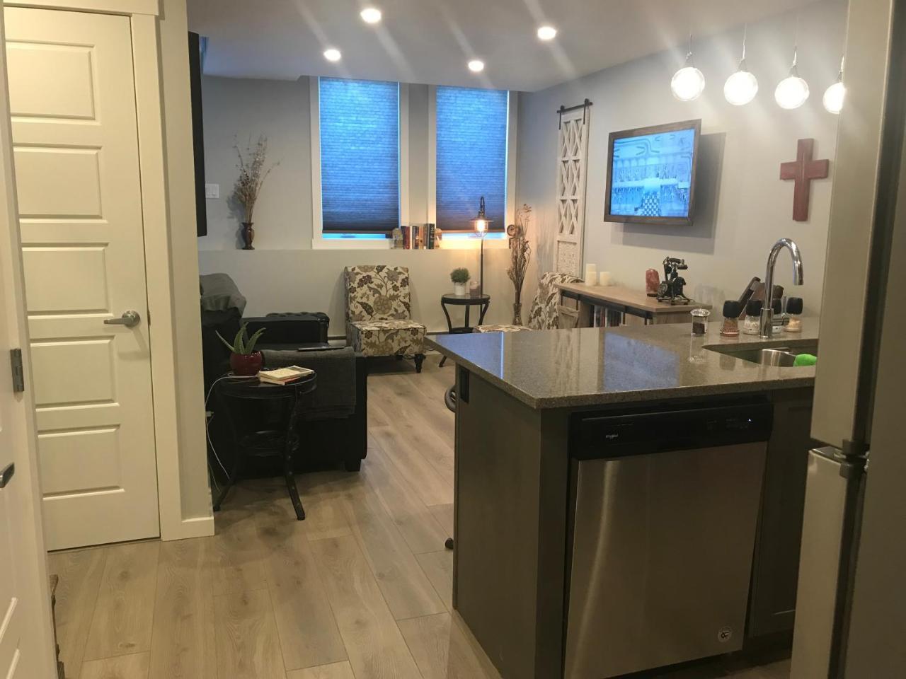 Home Sweet Condo YYC Buitenkant foto