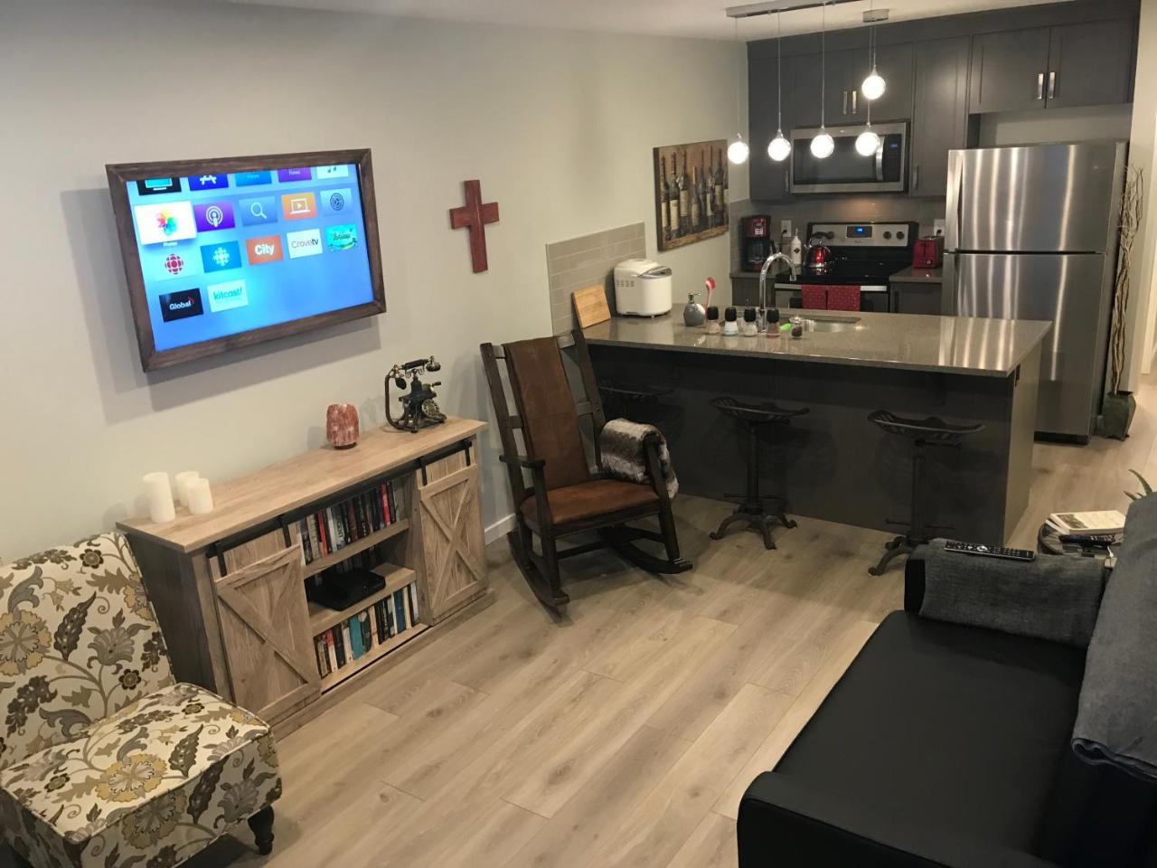 Home Sweet Condo YYC Buitenkant foto